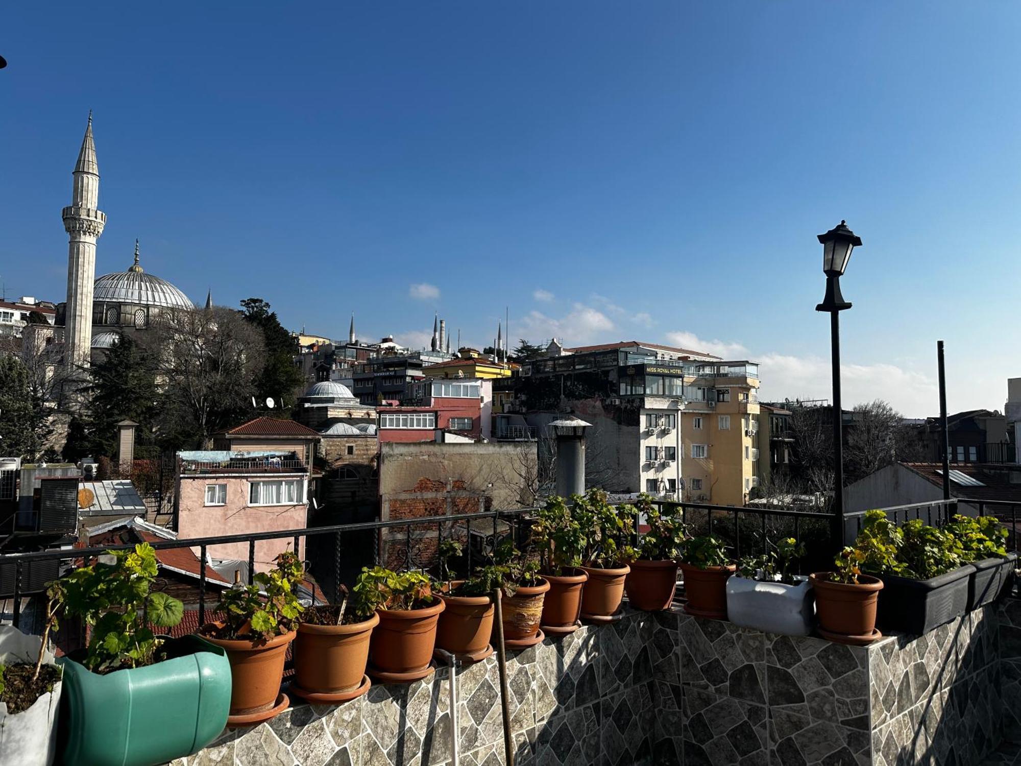 Yakut Old Hotel, Istanbul